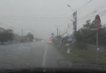 Dă cu piatră în Târgu Jiu, zeci de mașini au tras pe dreapta