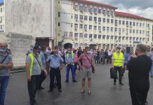 Peste 300 de mineri și energeticieni, la protest în Piața Prefecturii!