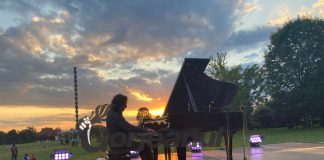 Concert de pian la Coloană! Spectatorii – cu mască și fără mască!