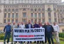 FOTO, ACUM: Liderii Bunoaica, Tomescu şi colegii lor, la Camera Deputaţilor!