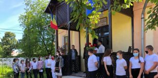 Eminescu, omagiat la Țânțăreni