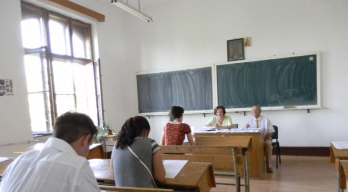 Directorii școlilor din județ, instruiți cu privire la organizarea Evaluării Naționale