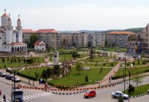 Dați în judecată pentru datoriile de 10.000 de lei la întreținere