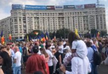 Protest pentru tăierea pensiilor speciale!
