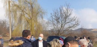 Trei soluții pentru sătenii din Runcurel. Încep negocierile!