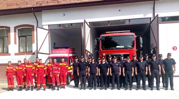 Echipaj SMURD la Bumbești-Jiu