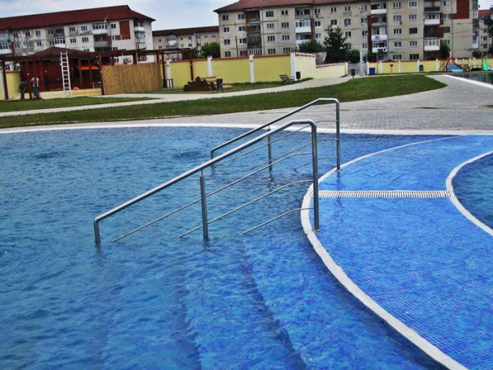 strand-motru-deschidere