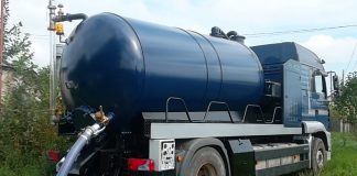 CEO umblă cu vidanja prin cariere. Cât plătește pentru golirea foselor septice