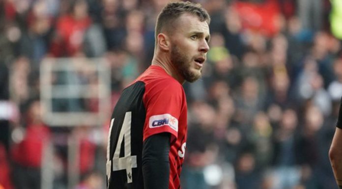 Fostul pandur Maxim, aproape de mutarea carierei