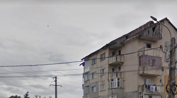 Locatarii blocului din Bălești, amenințați cu evacuarea!