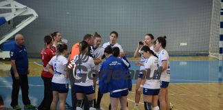 Se reunește echipa de handbal