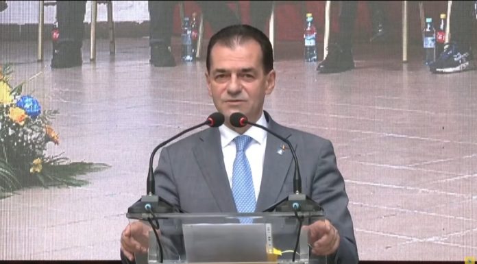 Orban la Târgu Jiu: Eu nu număr filialele care mă susțin, deși ar fi în avantajul meu!