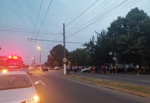 Mașină răsturnată pe Bulevardul Ecaterina Teodoroiu! Șoferul, băut la volan!