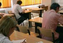Proba scrisă a examenului pentru definitivare în învățământ, astăzi, de la ora 09:00