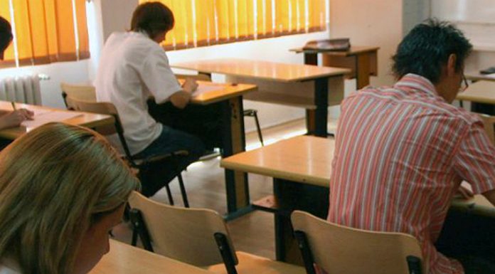 Proba scrisă a examenului pentru definitivare în învățământ, astăzi, de la ora 09:00