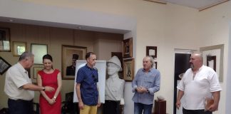 Expoziția ,,Revenirea la viață” a artistului Claudiu Moldoveanu, vernisată la Târgu-Jiu