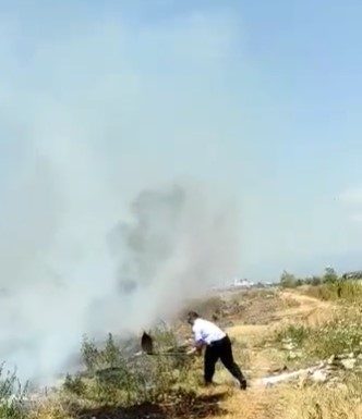 Incendiu de vegetație uscată la Târgu-Jiu