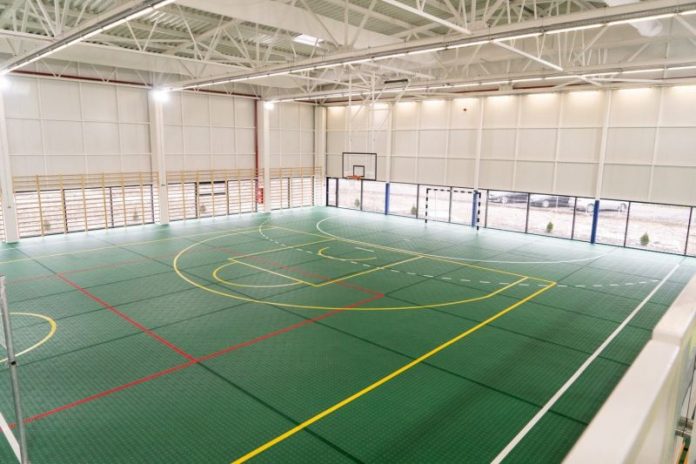 Vor mai multe ore de sport la liceu