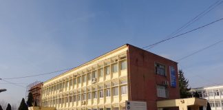 Buget uriaș pentru refacerea curții spitalului din Turceni