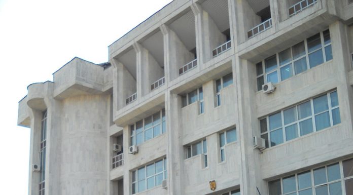 Telenovelă penală! A lăsat însărcinată o minoră și a scăpat de acuzații! Cel care i-a recunoscut copilul și vrea să o ia de soție, judecat pentru act sexual cu un minor!