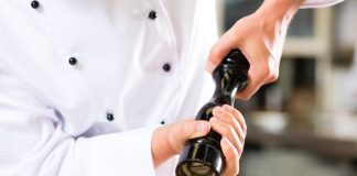 Sute de job-uri în străinătate, la dispoziția gorjenilor, prin EURES România