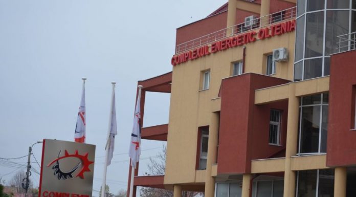 CEO vinde bunuri din demolări