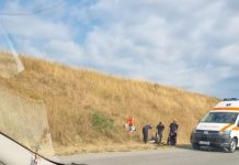 Bărbat luat cu ambulanța de pe digul Jiului