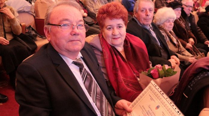 Peste 40 de cupluri cu 50 de ani de căsnicie neîntreruptă, sărbătorite la Târgu-Jiu