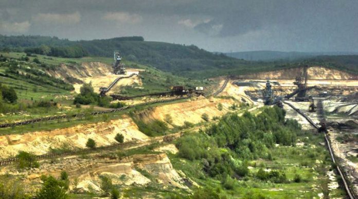 cariera-husnicoara-800x445