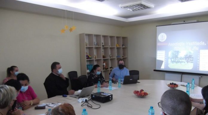 Lansarea proiectului, ,,Împreună suntem o familie!“, şansa unei vieţi mai bune pentru 15 familii monoparentale din municipiul Târgu-Jiu