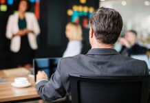 OFICIAL! Concursul pentru posturile de directori din școli va începe pe 14 septembrie