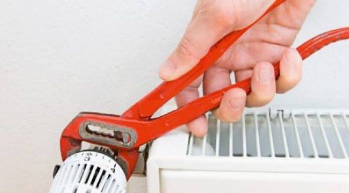 Debranșarea de la gaze și electricitate, în OUG!