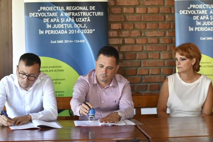 semnare contract apa1