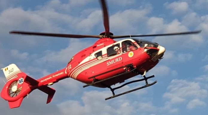 Deservent de la Cariera Lupoaia, luat cu elicopterul SMURD de pe Stadionul Motru