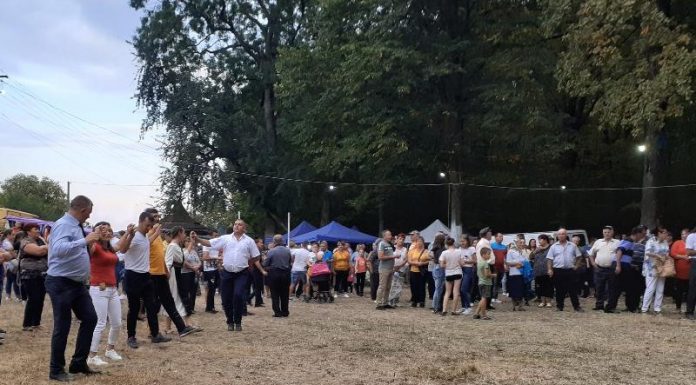 Lumea gorjenească – Unde-s lăutarii de altădată?…