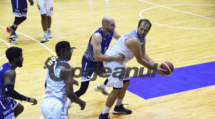 Duş rece pentru baschetbaliştii gorjeni