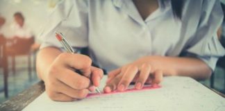 Elevii de clasa a VIII-a vor susține Evaluarea Națională mai devreme