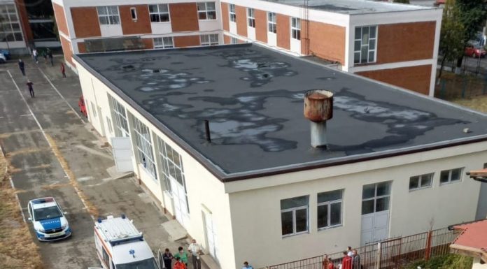 Elev în comă, la Liceul Auto! A sărit gardul școlii