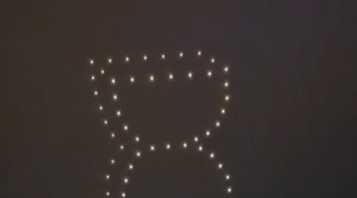 Spectacol de excepție cu zeci de drone în jurul Coloanei!