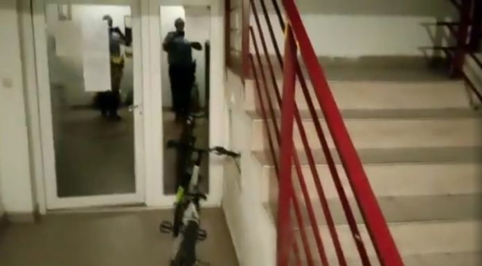 Amendat pentru muzica dată prea tare