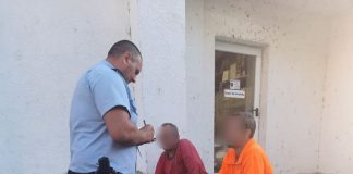 Amendați pentru că au băut alcool pe stradă