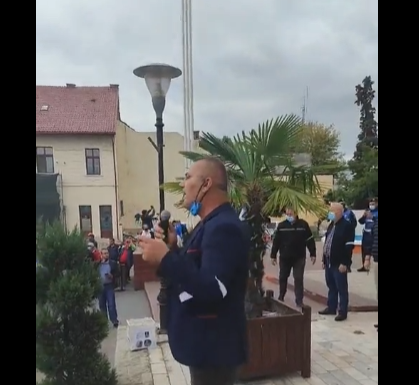 Au început protestele la Târgu Jiu! „Unitate!”