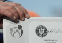 Cel puțin 450 de persoane, cercetate pentru certificate de vaccinare false