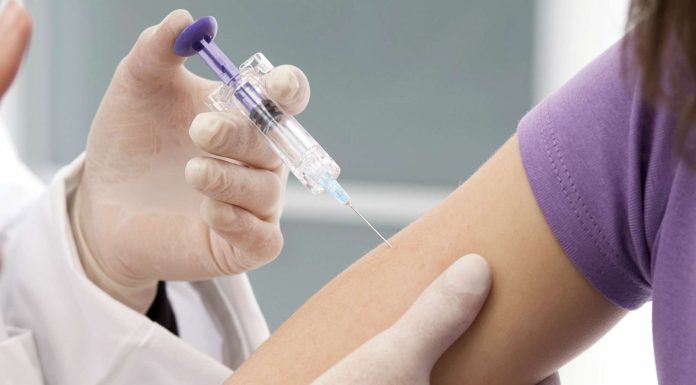 România va vaccina şi băieţii împotriva HPV