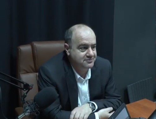 Conducerea CEO, în negocieri cu câteva zeci de săteni de la Runcurel!