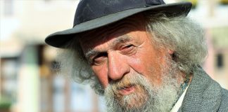 Lumea gorjenească – O viață petrecută pe scândură…