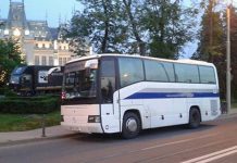 Zero bani pentru primarul Modrea! Edilului nu îi pasă pentru că are autocar la primărie