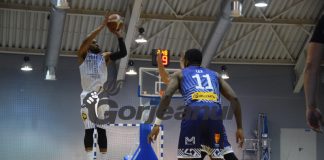 Echipa de baschet joacă duminică