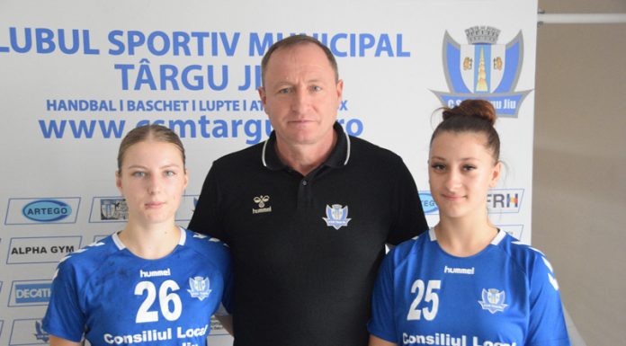 Handbal: Două junioare au debutat în succesul cu Tonic Oradea