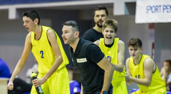 Alexandru Gliga, alături de lotul Under 16